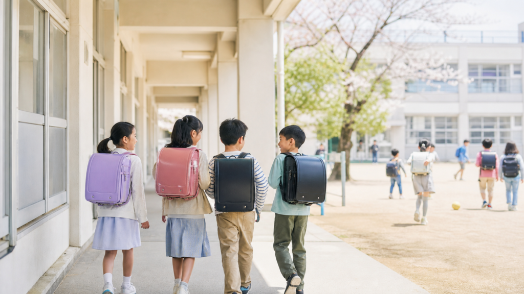 小学生もリア充として学校生活を楽しむ子どもたち