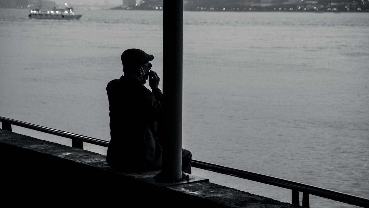 一人で考える人のイメージ