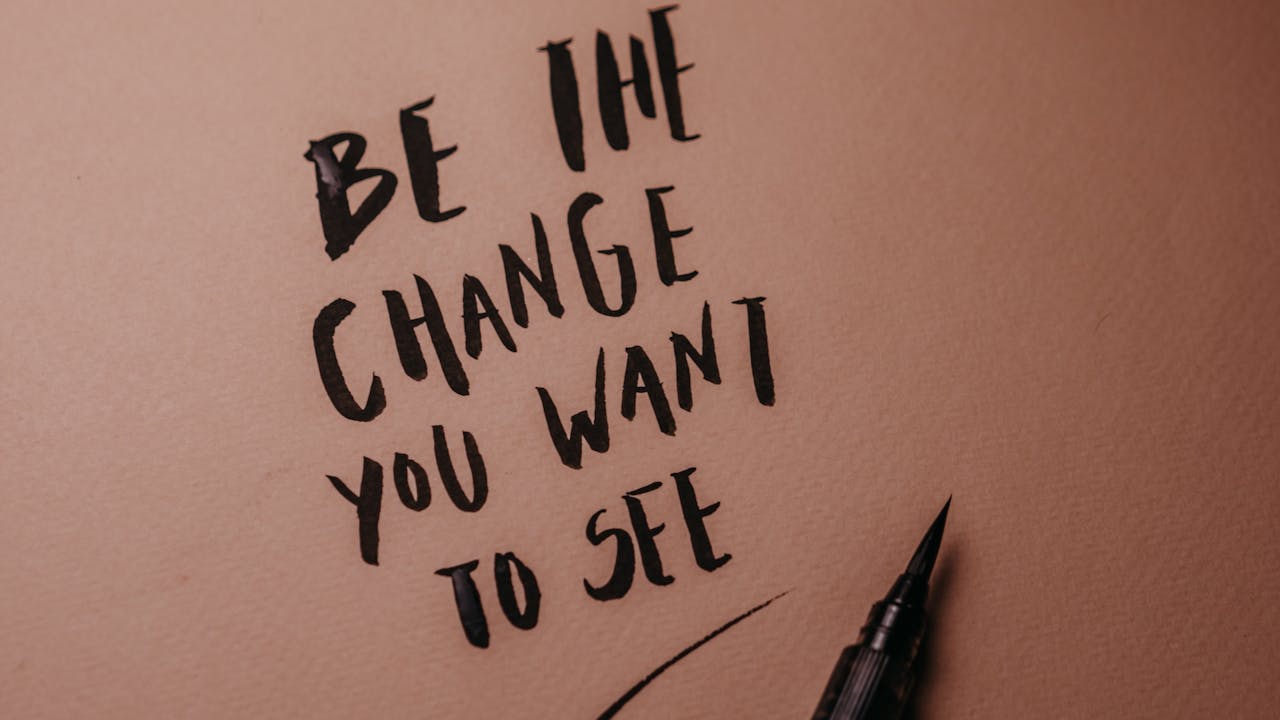 充実した新しい生活を楽しむ人