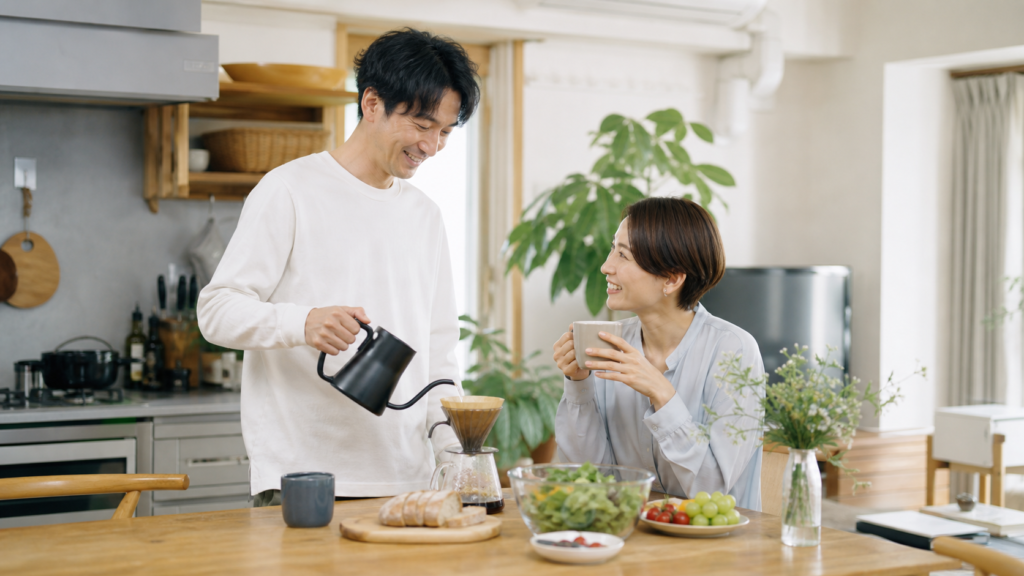 リア充な既婚者が週末の朝を夫婦で楽しむ様子