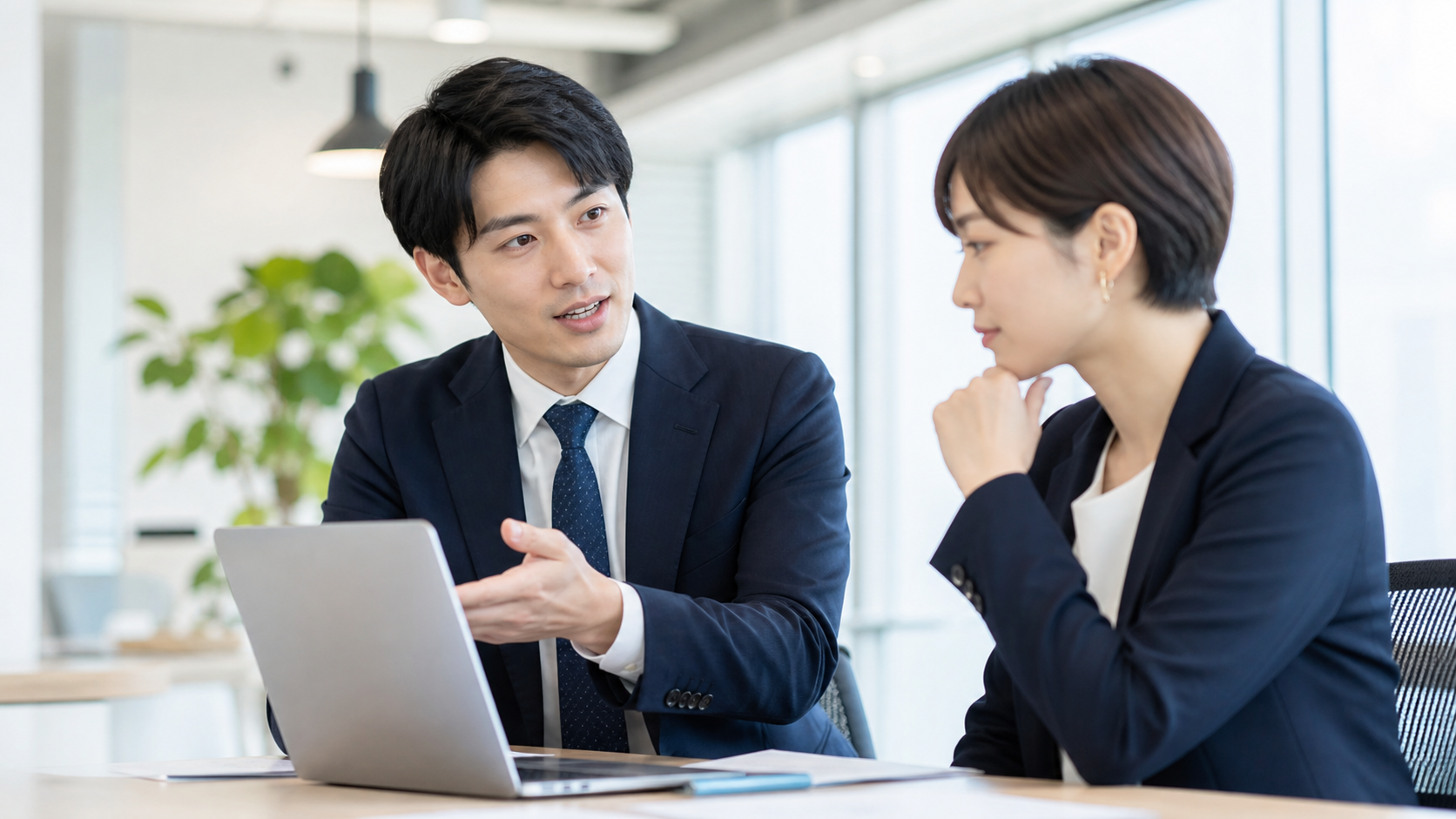 職場でリア充の自慢話から業務の話題へ自然に戻す会話