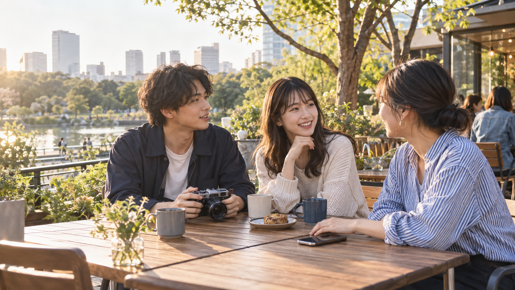 リア充の基準を考えながら自然体で会話を楽しむ若者たち